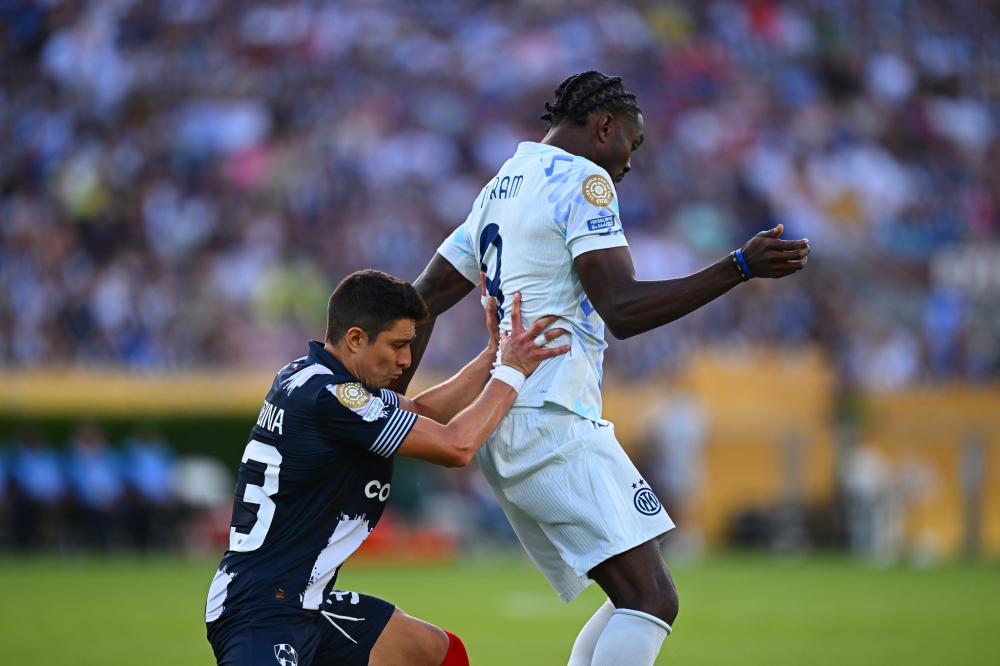 西甲前瞻：巴萨盼取胜继续争夺榜首，阿拉维斯能否制造麻烦？