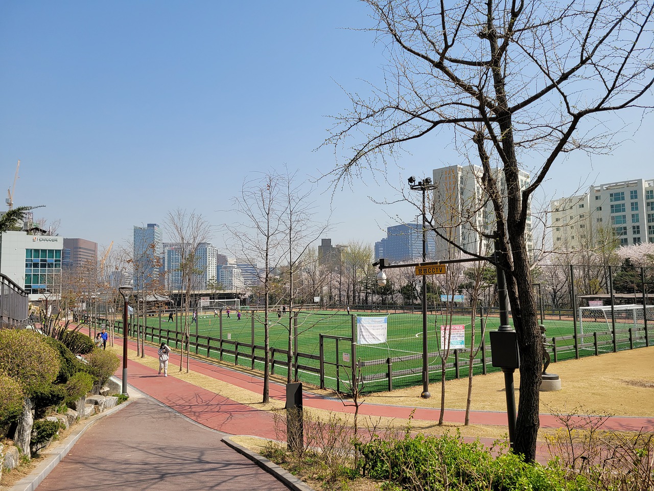 普通的俱乐 普通的俱乐